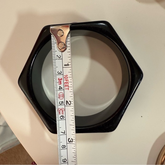 Vintage black Lucite Blue glass Chunky Modernist mod hexagon Bangle Bracelet - Picture 8 of 16